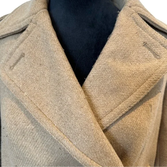 GAP Beige Pea Coat with button on the front size small - Picture 4 of 4